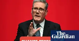 Starmer appears to call on Hamas to free the 'sausages' held in Gaza in conference speech – video