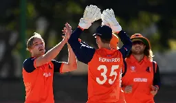 Bas de Leede's five-for and 92-ball 123 take Netherlands to the ODI World Cup