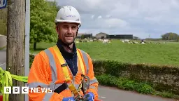 'Lightning-fast' broadband: Thousands of homes to be upgraded