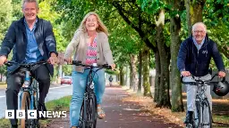 Major upgrade of 1930s Leicester cycleway complete