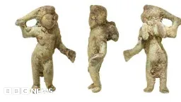 'Groundbreaking' Roman figurine unearthed in A417 roadworks