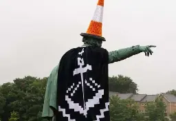 Landmark statue gets makeover as ‘yarn bombers stitch up’ towns