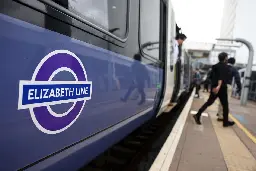Elizabeth line carries 600k passengers a day as people switch from Underground