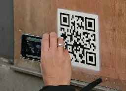 Londoners warned against scanning QR codes advertising cannabis