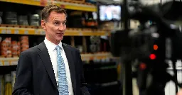 No10 slaps down Chancellor Jeremy Hunt for claim £100,000 is 'not a huge salary'