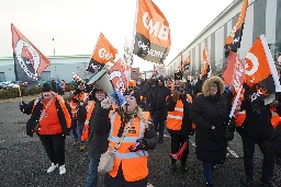 Amazon union-busting exposed statutory union recognition as ‘not fit for purpose’, GMB conference hears